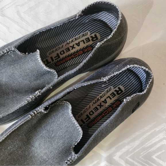 Mens Sketchers Shoes - Picture 3 of 8